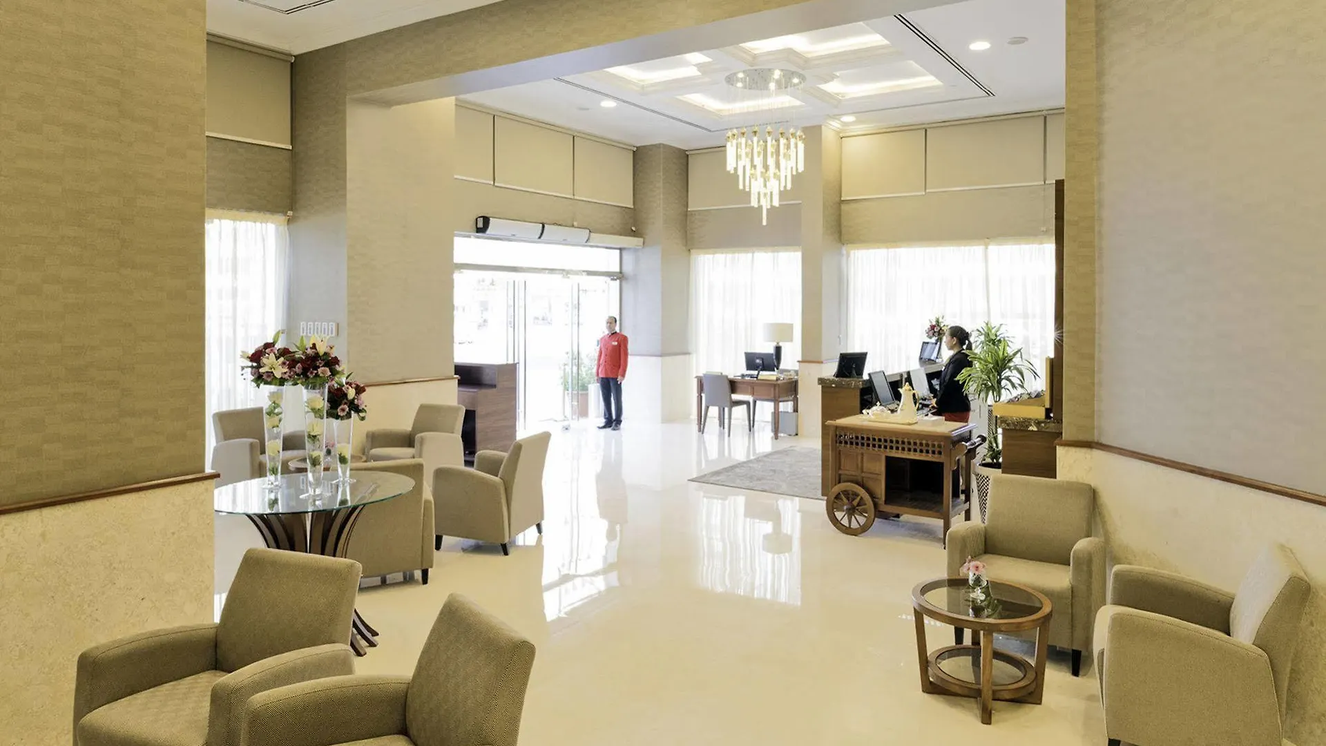 Emirates Plaza Hotel Abu Dhabi