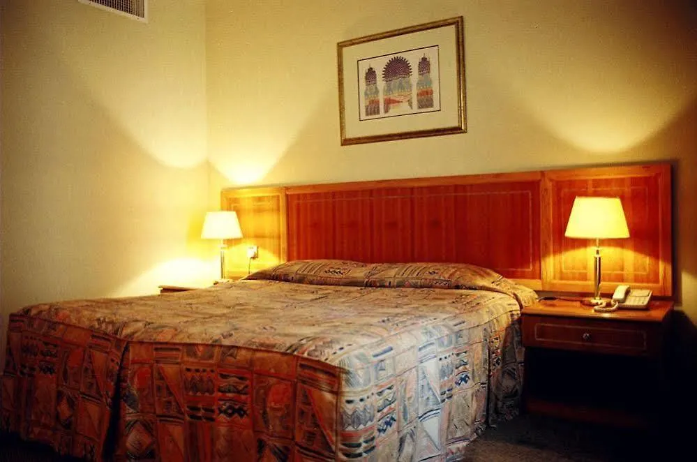 Emirates Plaza Hotel Abu Dhabi United Arab Emirates